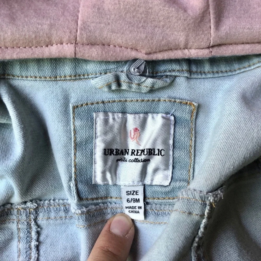 Urban Republic Denim Jacket Baby Girls 6-9 Months Hooded Zippered Blue Jean